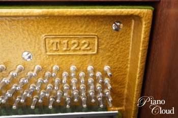 アップライトピアノ T-122 Tradition（ウォルナット艶消）