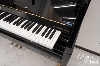 アップライトピアノ R2 Millenium