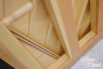 アップライトピアノ R2 Millenium