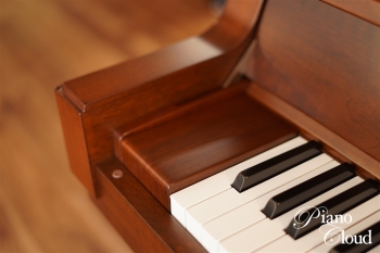 中古アップライトピアノ W102