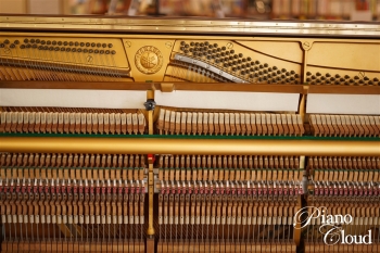 中古アップライトピアノ W102