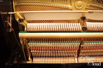 中古アップライトピアノUX300