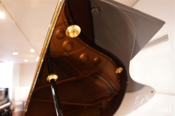 中古グランドピアノC3