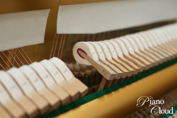 中古アップライトピアノ UX-1