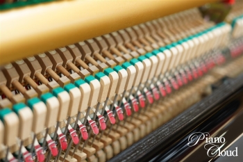 中古アップライトピアノ UX-1