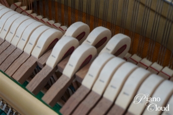 中古アップライトピアノ UX30Bl