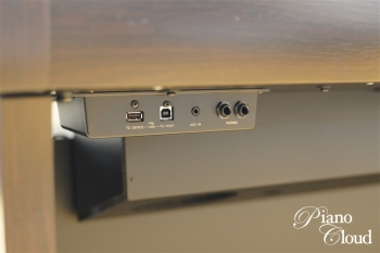 クラビノーバ CLP-875