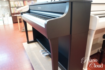 電子ピアノ Clavinova CLP-835