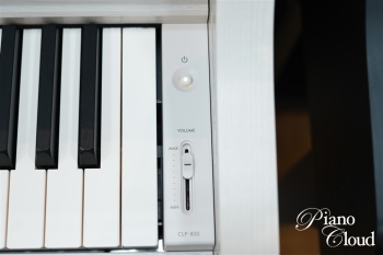 クラビノーバ CLP-835