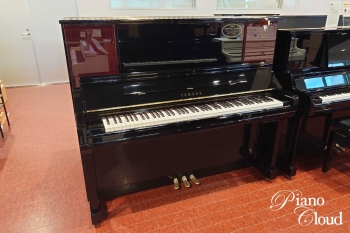 中古アップライトピアノYU30BM