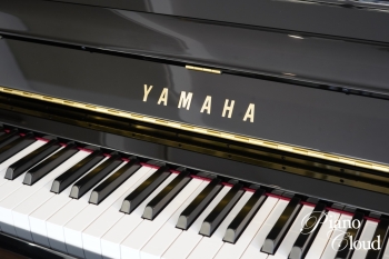 中古アップライトピアノ YU33SH2