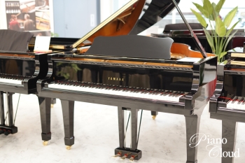 中古グランドピアノ C3E