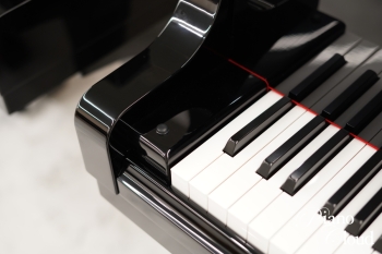 中古グランドピアノ C2