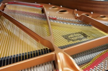 グランドピアノ C3X