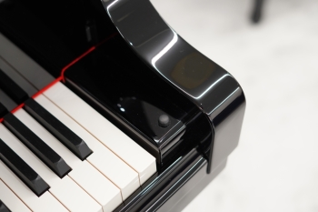 グランドピアノ C3X