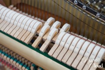 中古アップライトピアノ U30A