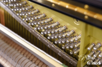 中古アップライトピアノ YU11