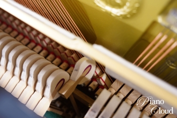 中古アップライトピアノ YU11