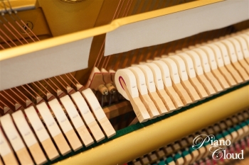 中古アップライトピアノ UX-1