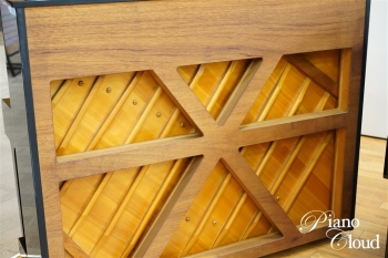 中古アップライトピアノ UX-1