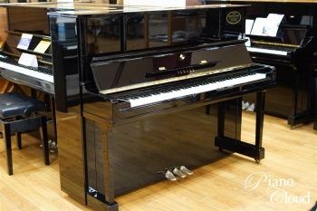 中古アップライトピアノ　UX10Bl