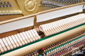 中古アップライトピアノ　UX10Bl