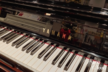 中古アップライトピアノUX10A