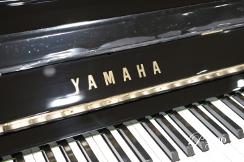 中古アップライトピアノ　UX