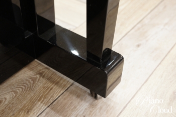 中古アップライトピアノ　UX