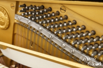 中古アップライトピアノ　UX