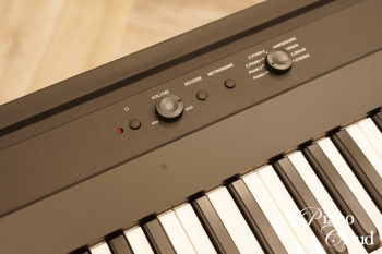 キーボード　Liano