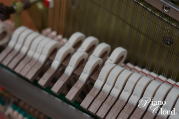 中古アップライトピアノ YUS5