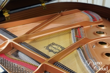 グランドピアノ C1X