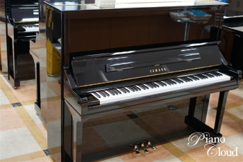 中古アップライトピアノ YU33