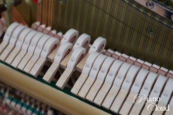 中古アップライトピアノ YU33