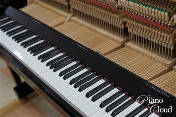 中古アップライトピアノ YU33