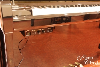 中古アップライトピアノb113