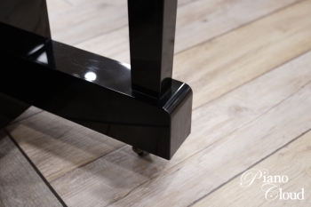 中古アップライトピアノ　MC301