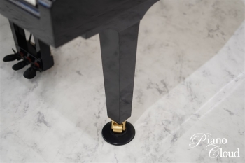 グランドピアノ C1X