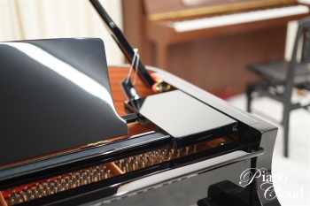 グランドピアノ C1X