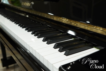 中古アップライトピアノ　U3H