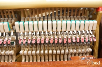 中古アップライトピアノW106B