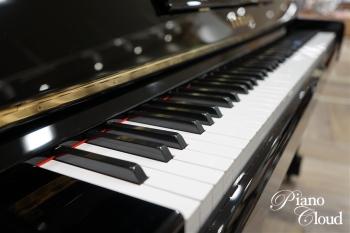 中古アップライトピアノ YUS