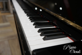 中古アップライトピアノ YUS