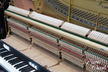 中古アップライトピアノ U300