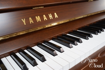 中古アップライトピアノ YU10Wn