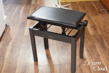 中古電子ピアノ CLP-745DW