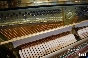 中古アップライトピアノYU33