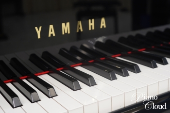 中古グランドピアノ GC1SN