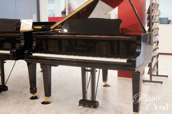 中古グランドピアノ GC1SN